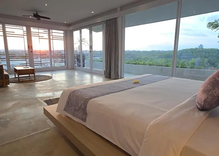 De Jantux Damai Private Pool Villa